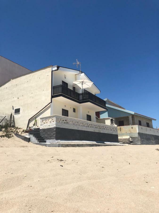 Paradiso Fronte Mare Villa Agnone Bagni Bagian luar foto