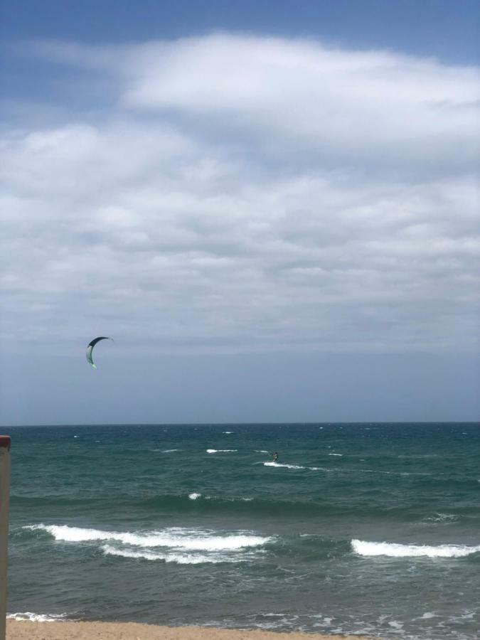 Paradiso Fronte Mare Villa Agnone Bagni Bagian luar foto