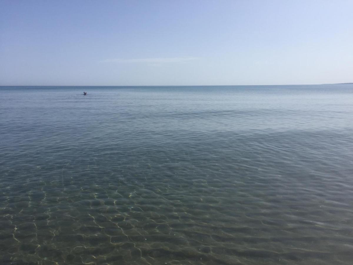 Paradiso Fronte Mare Villa Agnone Bagni Bagian luar foto