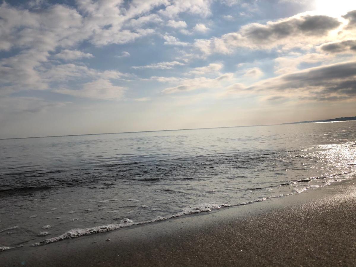 Paradiso Fronte Mare Villa Agnone Bagni Bagian luar foto